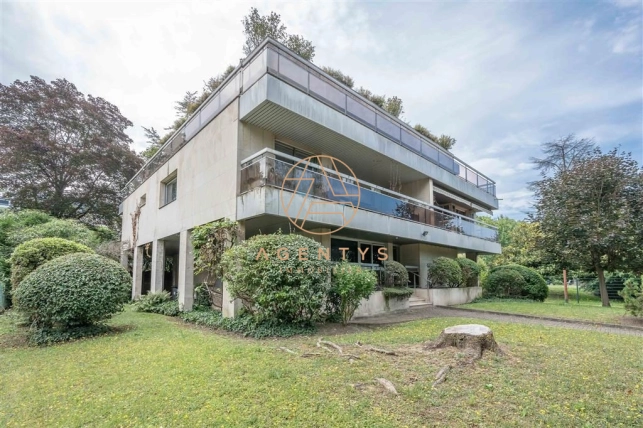 Appartement à vendre 5 pièces de 157,3 m² à Bry-sur-Marne