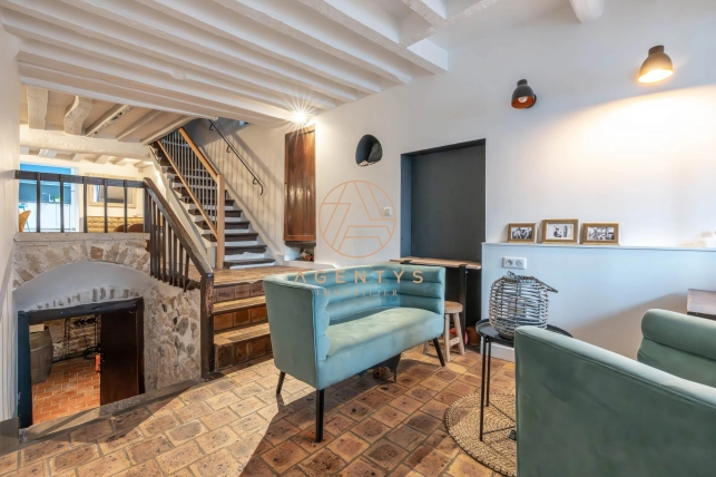 Maison à vendre 7 pièces de 140,61 m² à Bry-sur-Marne