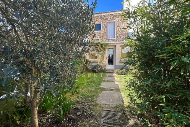 Maison à vendre 6 pièces de 105,88 m² à Nogent-sur-Marne