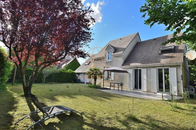 Maison à vendre 8 pièces de 190 m²