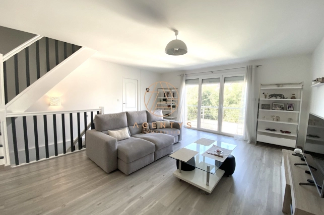 Maison à vendre 7 pièces de 144 m² à Champigny-sur-Marne