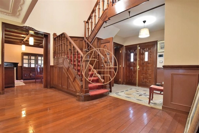 Maison à vendre 9 pièces de 357 m² à Saint-Maur-des-Fossés