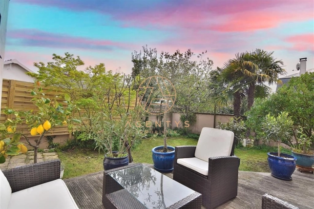 Maison à vendre 6 pièces de 148 m²