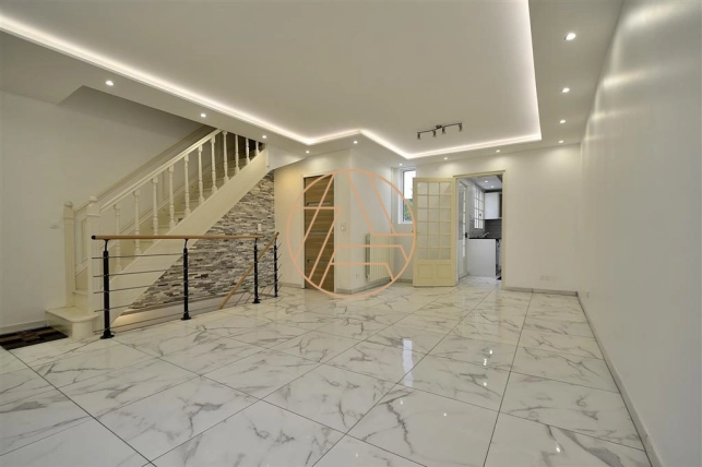 Maison à vendre 4 pièces de 72 m² à Saint-Maur-des-Fossés