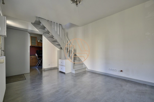 Appartement à vendre 2 pièces de 40 m² à Saint-Maur-des-Fossés