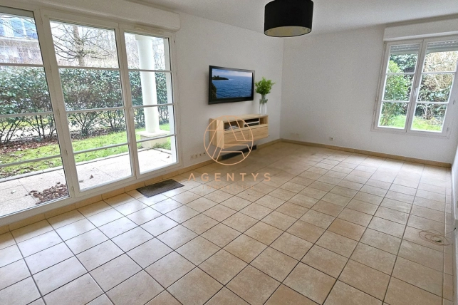 Appartement à vendre 3 pièces de 64 m² à Le Plessis-Trévise