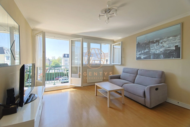 Appartement à vendre 3 pièces de 63,74 m² à Le Plessis-Trévise