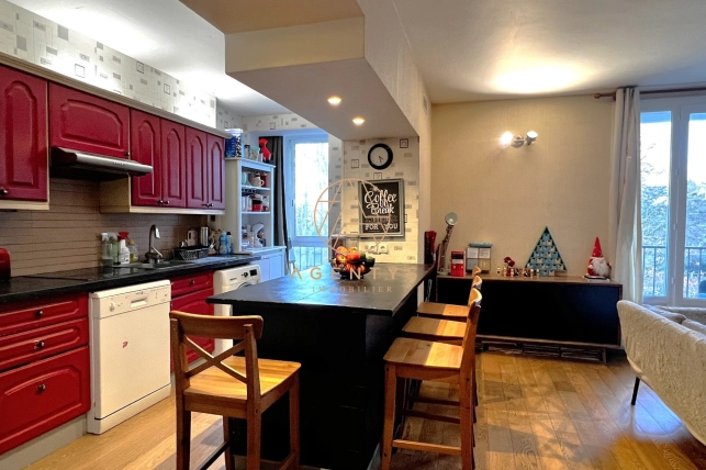 Appartement à vendre 4 pièces de 70,01 m² à Le Plessis-Trévise