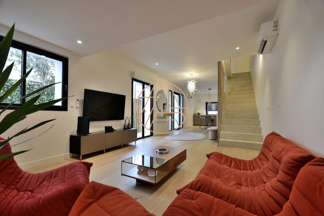 Appartement à vendre 6 pièces de 127 m² à Saint-Maur-des-Fossés