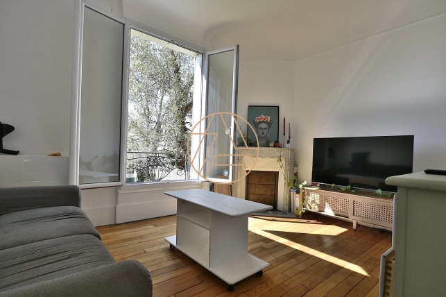 Appartement à vendre 3 pièces de 51 m² à Saint-Maur-des-Fossés