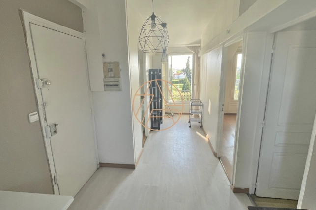 Appartement à vendre 3 pièces de 39 m² à Saint-Maur-des-Fossés