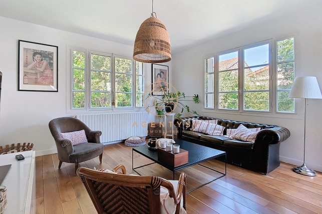 Maison à vendre 5 pièces de 130,66 m² à Saint-Maur-des-Fossés