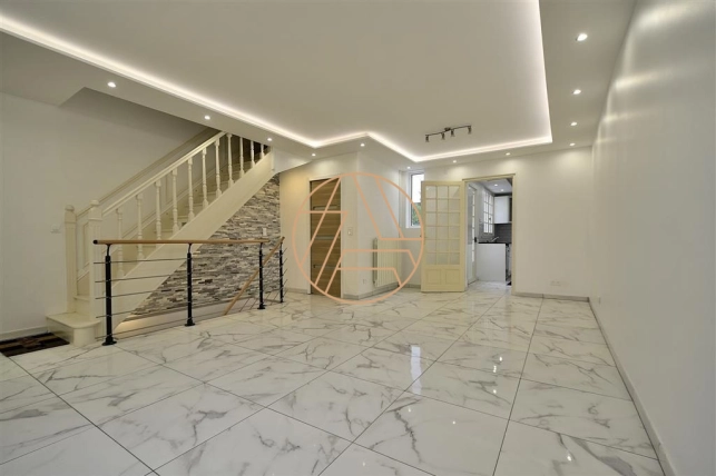 Maison à vendre 4 pièces de 72 m² à Saint-Maur-des-Fossés
