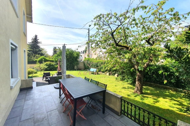Maison à vendre 8 pièces de 178 m² à Champigny-sur-Marne