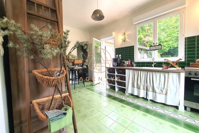 Maison à vendre 6 pièces de 100 m² à Champigny-sur-Marne