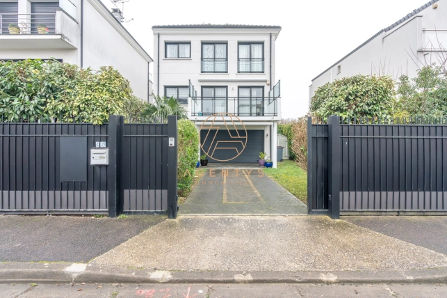 Maison à vendre 4 pièces de 90,59 m² à Bry-sur-Marne