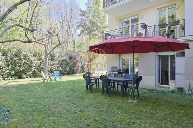 Appartement à louer 4 pièces de 98,06 m² à Le Plessis-Trévise