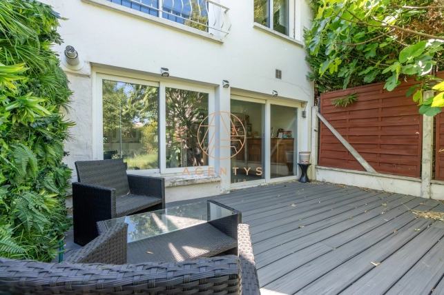 Maison à vendre 6 pièces de 110 m² à Le Perreux-sur-Marne