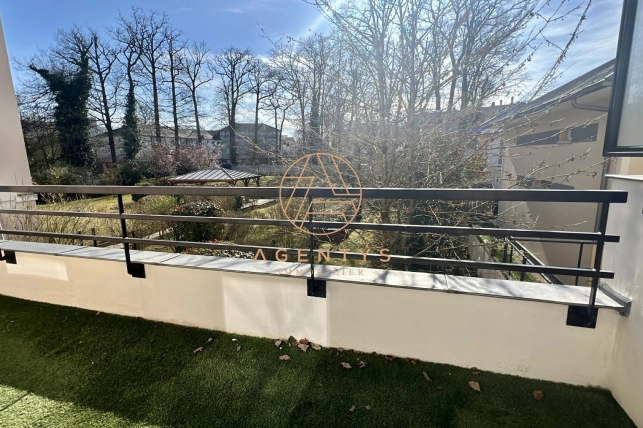 Appartement à vendre 3 pièces de 71,69 m² à Le Plessis-Trévise