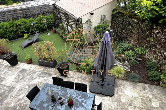 Maison à vendre 6 pièces de 176 m² à Champigny-sur-Marne