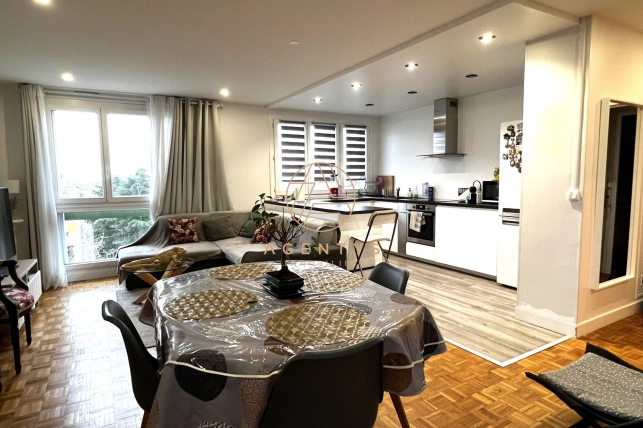 Appartement à vendre 5 pièces de 104 m² à Champigny-sur-Marne
