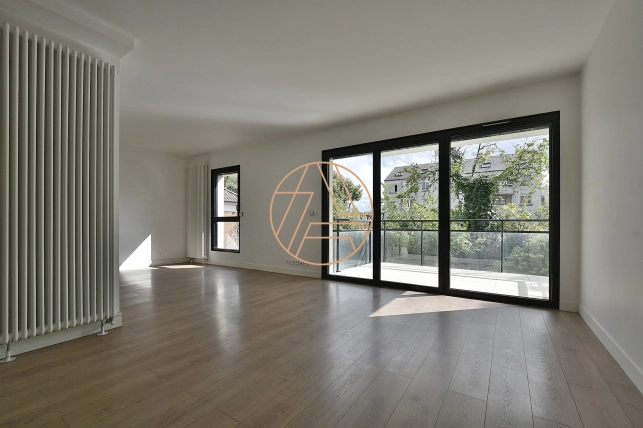 Appartement à vendre 4 pièces de 91,48 m² à Saint-Maur-des-Fossés