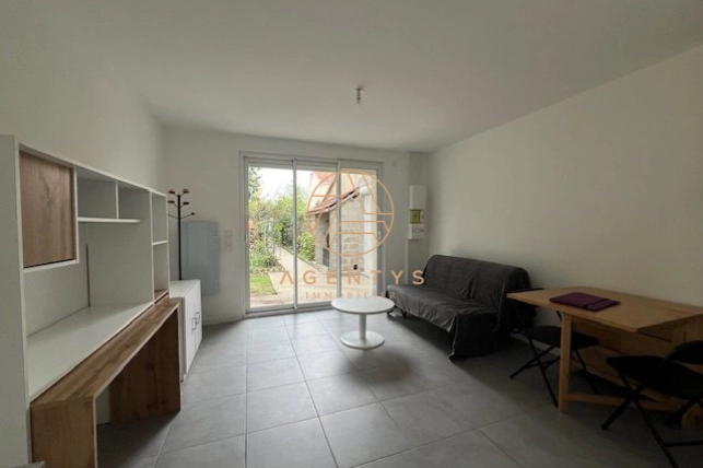 Appartement à louer 1 pièces de 23,3 m² à Limeil-Brévannes