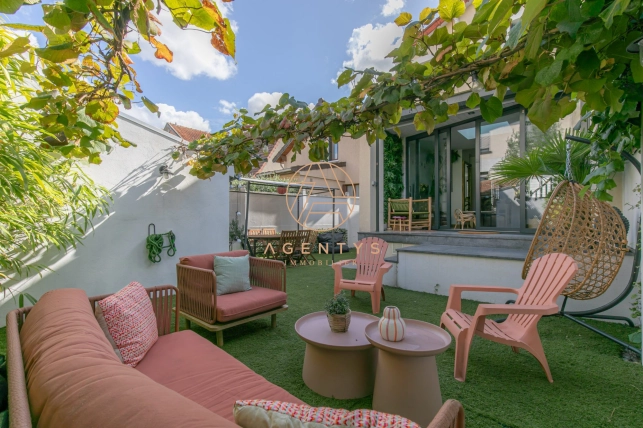 Maison à vendre 5 pièces de 104 m² à Saint-Maur-des-Fossés