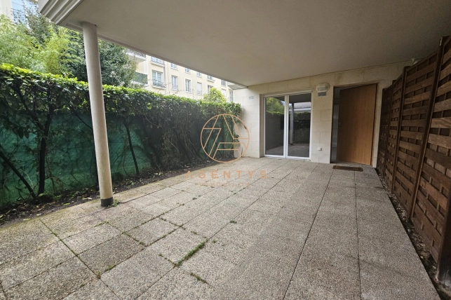 Appartement à vendre 3 pièces de 50 m² à Le Plessis-Trévise