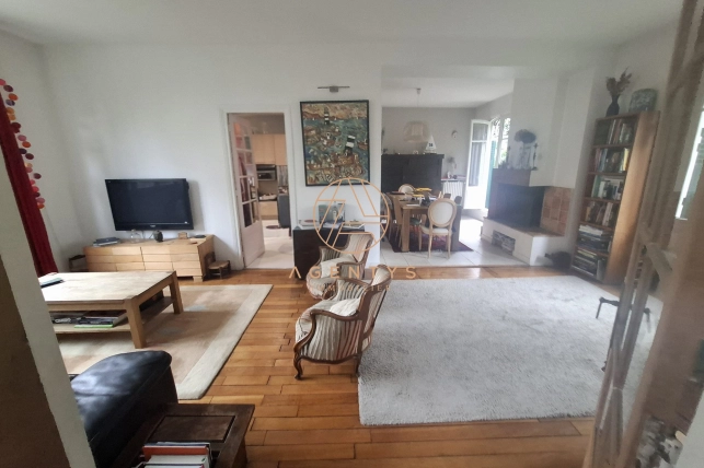 Maison à vendre 8 pièces de 180 m² à Le Perreux-sur-Marne