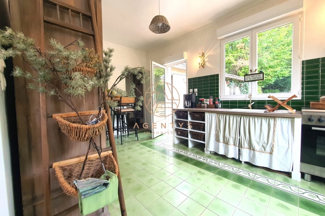 Maison à vendre 6 pièces de 100 m² à Champigny-sur-Marne