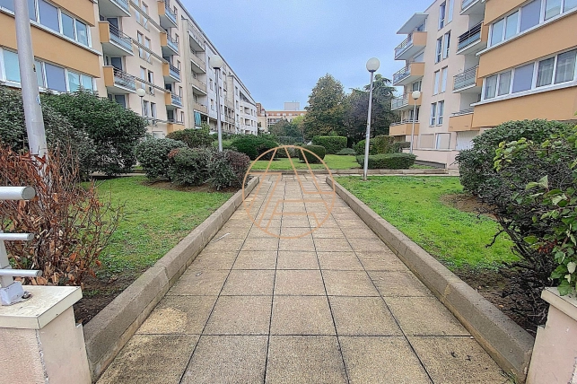 Appartement à vendre 2 pièces de 51,6 m² à Bonneuil-sur-Marne