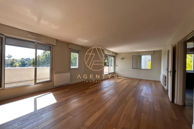 Appartement à louer 4 pièces de 103,9 m² à Nogent-sur-Marne