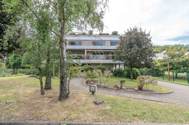 Appartement à vendre 5 pièces de 157,3 m² à Bry-sur-Marne