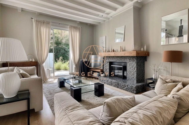 Maison à vendre 10 pièces de 249,43 m² à Saint-Maur-des-Fossés