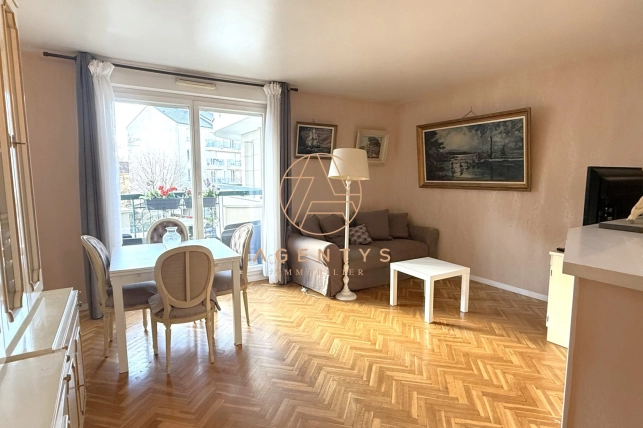 Appartement à vendre 2 pièces de 50,58 m² à Le Plessis-Trévise