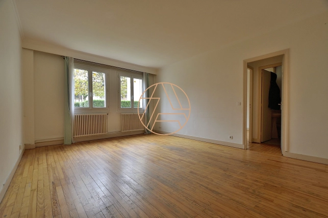 Appartement à vendre 2 pièces de 55,62 m² à Nogent-sur-Marne