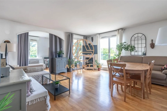 Appartement à vendre 5 pièces de 104,33 m² à Nogent-sur-Marne