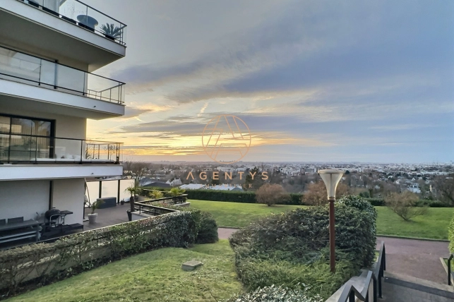 Appartement à vendre 6 pièces de 130,21 m² à Chennevières-sur-Marne