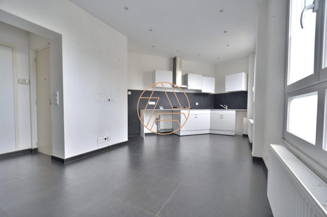 Appartement à louer 2 pièces de 40 m² à Saint-Maur-des-Fossés