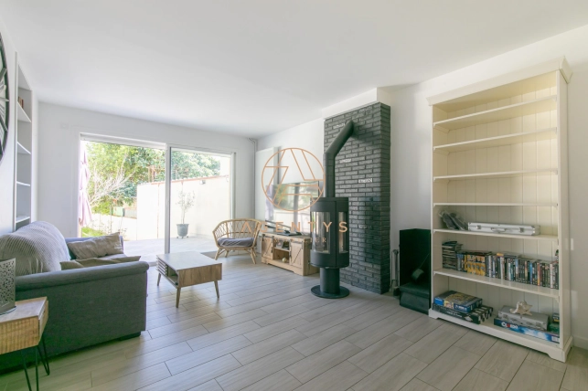 Maison à vendre 5 pièces de 97 m² à Saint-Maur-des-Fossés