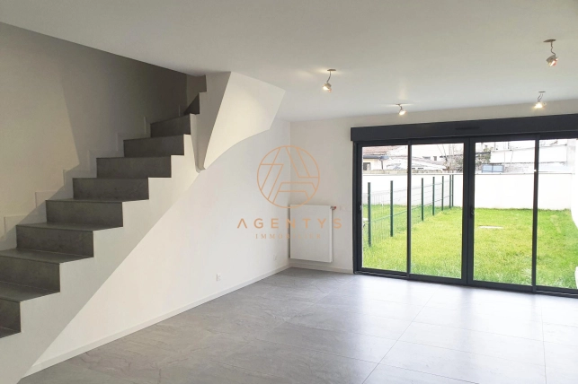 Maison à vendre 6 pièces de 114 m² à Champigny-sur-Marne