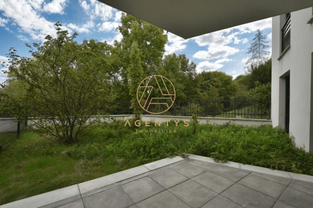 Appartement à vendre 3 pièces de 73,09 m² à Ormesson-sur-Marne