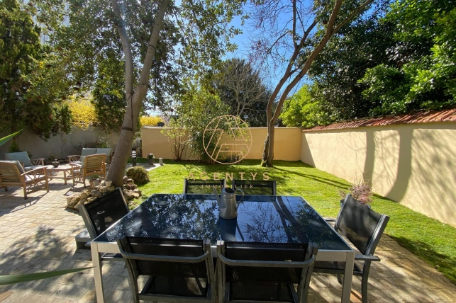 Maison à vendre 8 pièces de 150,02 m² à Saint-Maur-des-Fossés