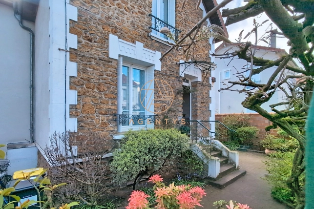 Maison à vendre 7 pièces de 112 m²