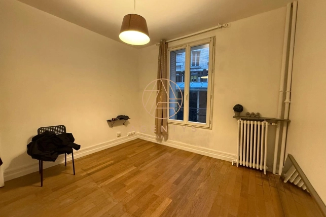 Appartement à vendre 1 pièces de 26,65 m² à Saint-Mandé