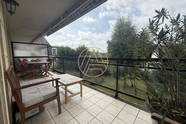 Appartement à vendre 3 pièces de 68 m² à Saint-Maur-des-Fossés