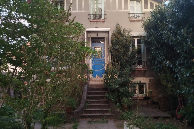 Maison à vendre 6 pièces de 130 m² à Le Perreux-sur-Marne