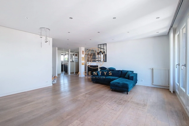 Appartement à vendre 3 pièces de 82 m² à Saint-Maur-des-Fossés