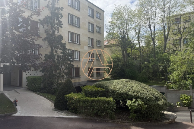 Appartement à vendre 3 pièces de 65 m² à Saint-Maur-des-Fossés